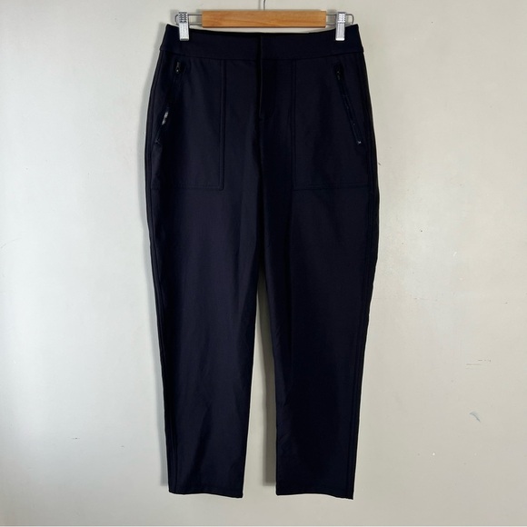 Athleta Wander Hybrid Black Straight Leg Pant size 4 Ankle Stretch Pockets - Picture 3 of 13